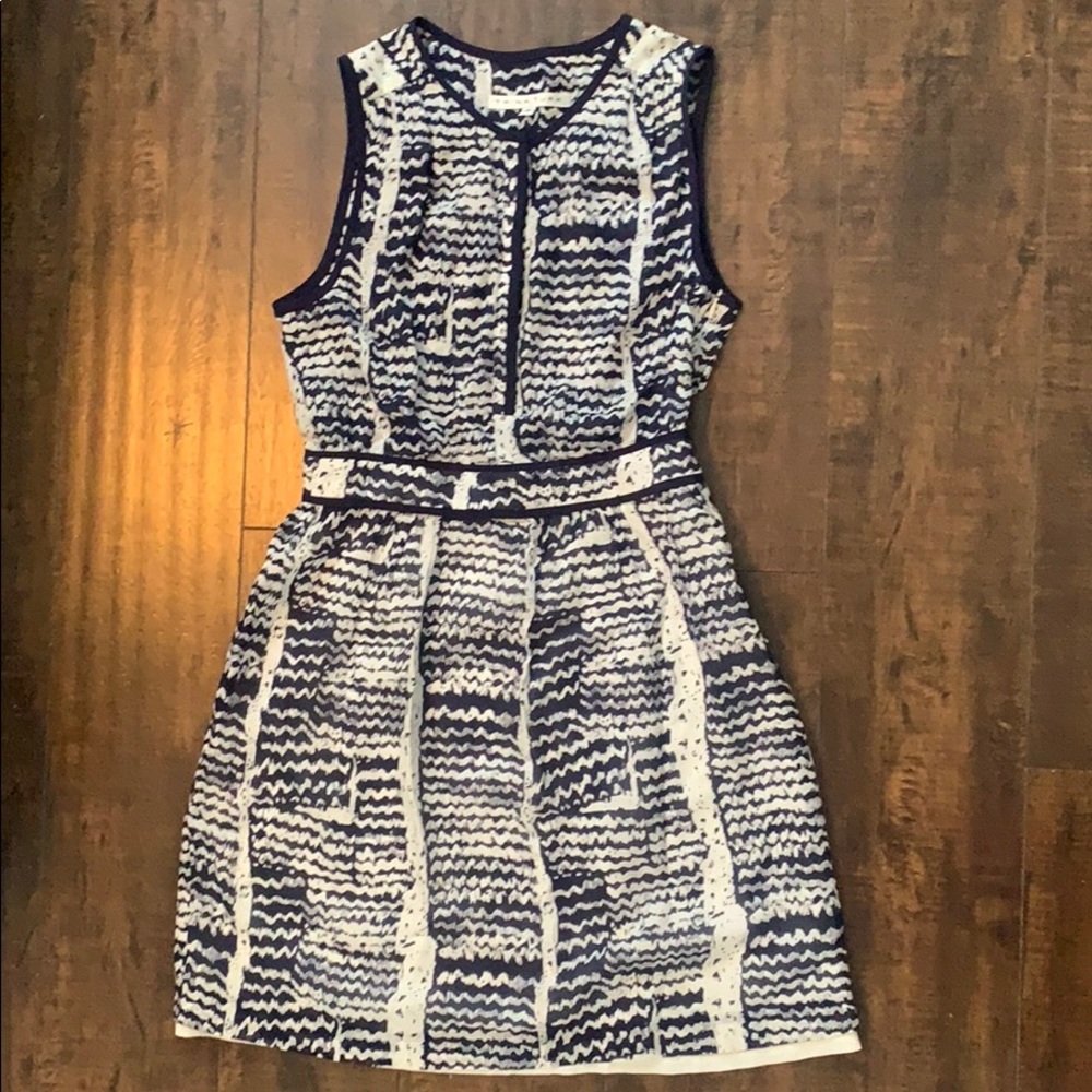 ❗️price FIRM ❗️ Trina Turk navy and white dress